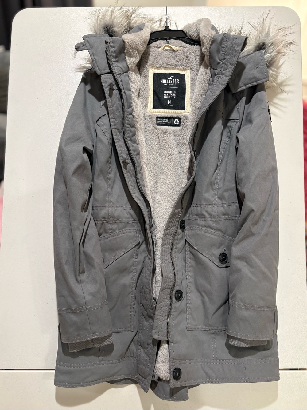 Hollister Faux Fur-Lined Parka Gray Size Medium